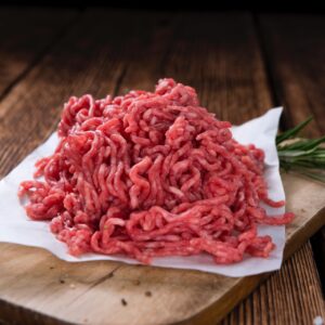 Hakket oksekød af kødkvæg 16-20%. Sashi. Ca. 1 kg