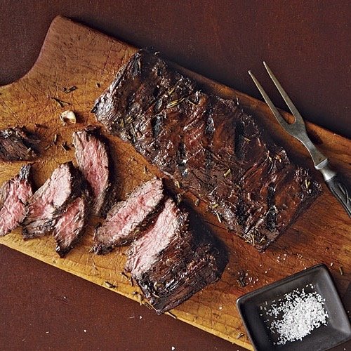Outside Skirt tilberedt med Sous vide og afsluttet med en hurtig bruning på grill eller pande